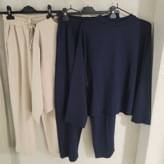 Trendy Sweat Suit