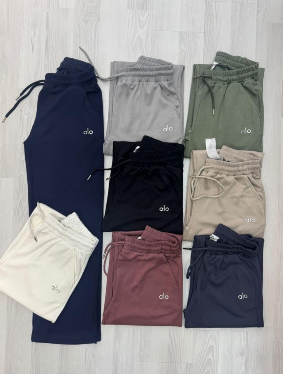 Sweatpants - Wide Legs