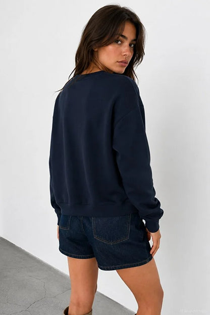 Trendy Embroidered Sweatshirt - Fleece inside