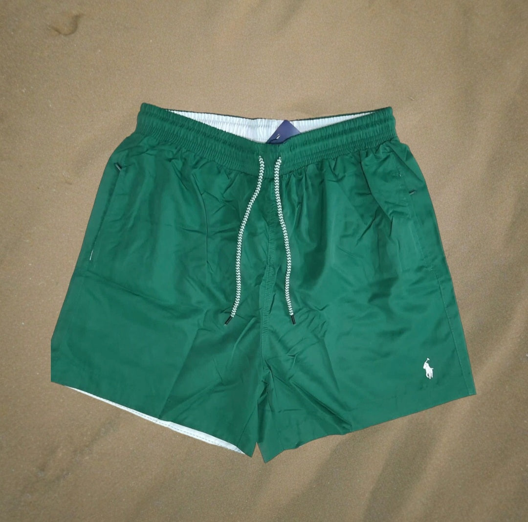 Short swim trunks