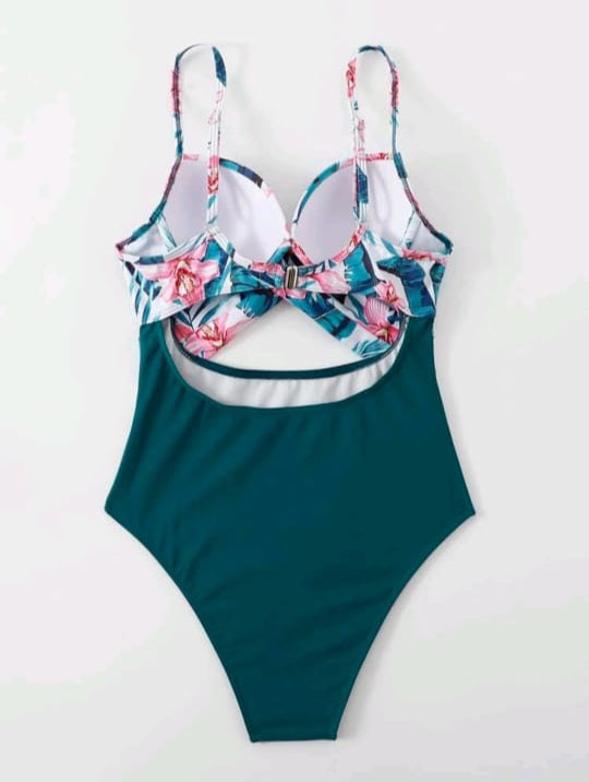 Trendy One-piece Flower Swimsuit