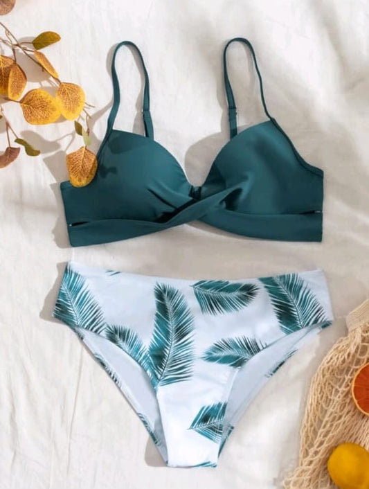 Trendy 2 pieces Swimwear - leaf print