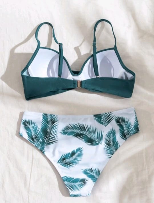 Trendy 2 pieces Swimwear - leaf print