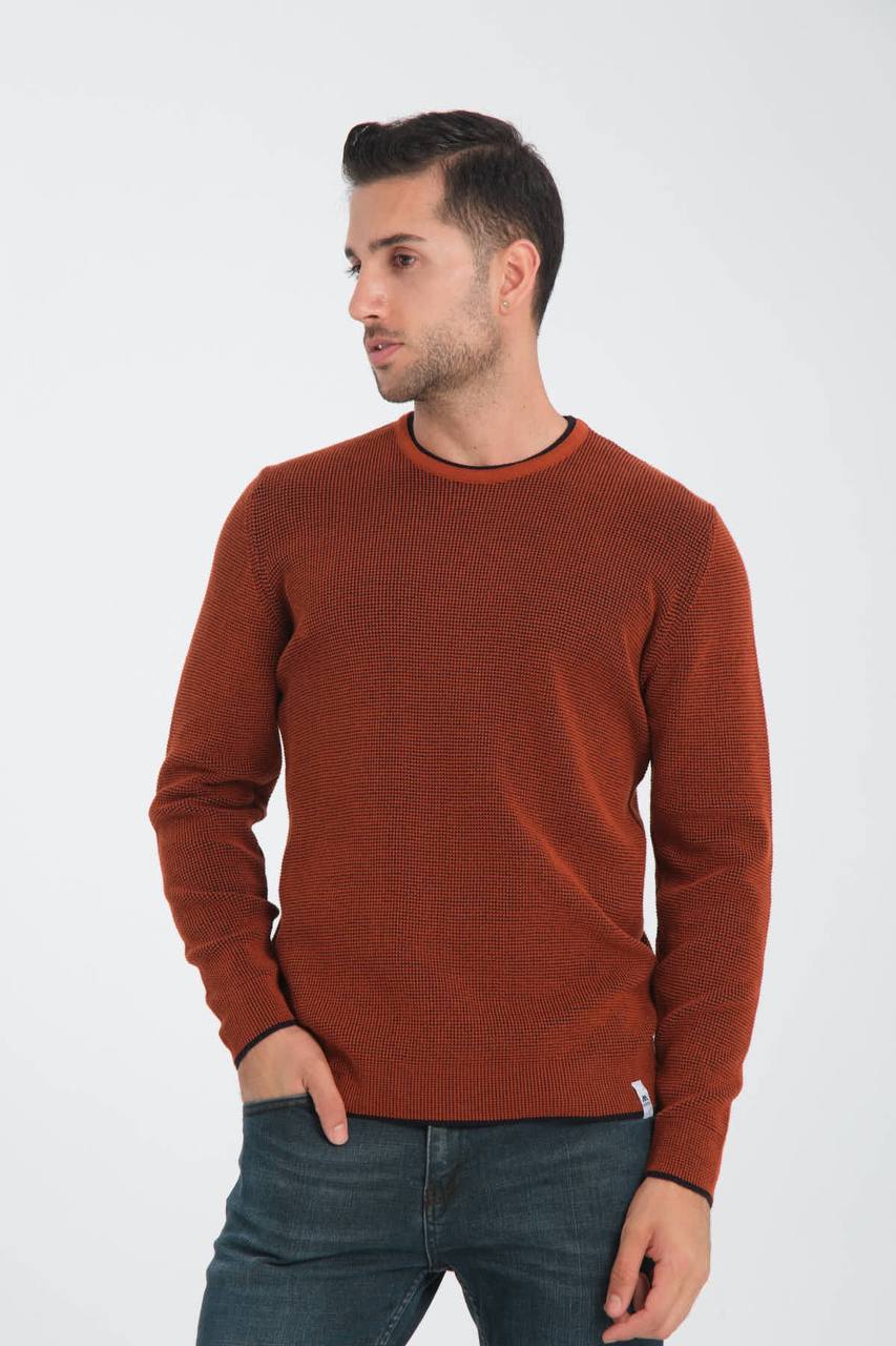 Trendy sweater - round neck