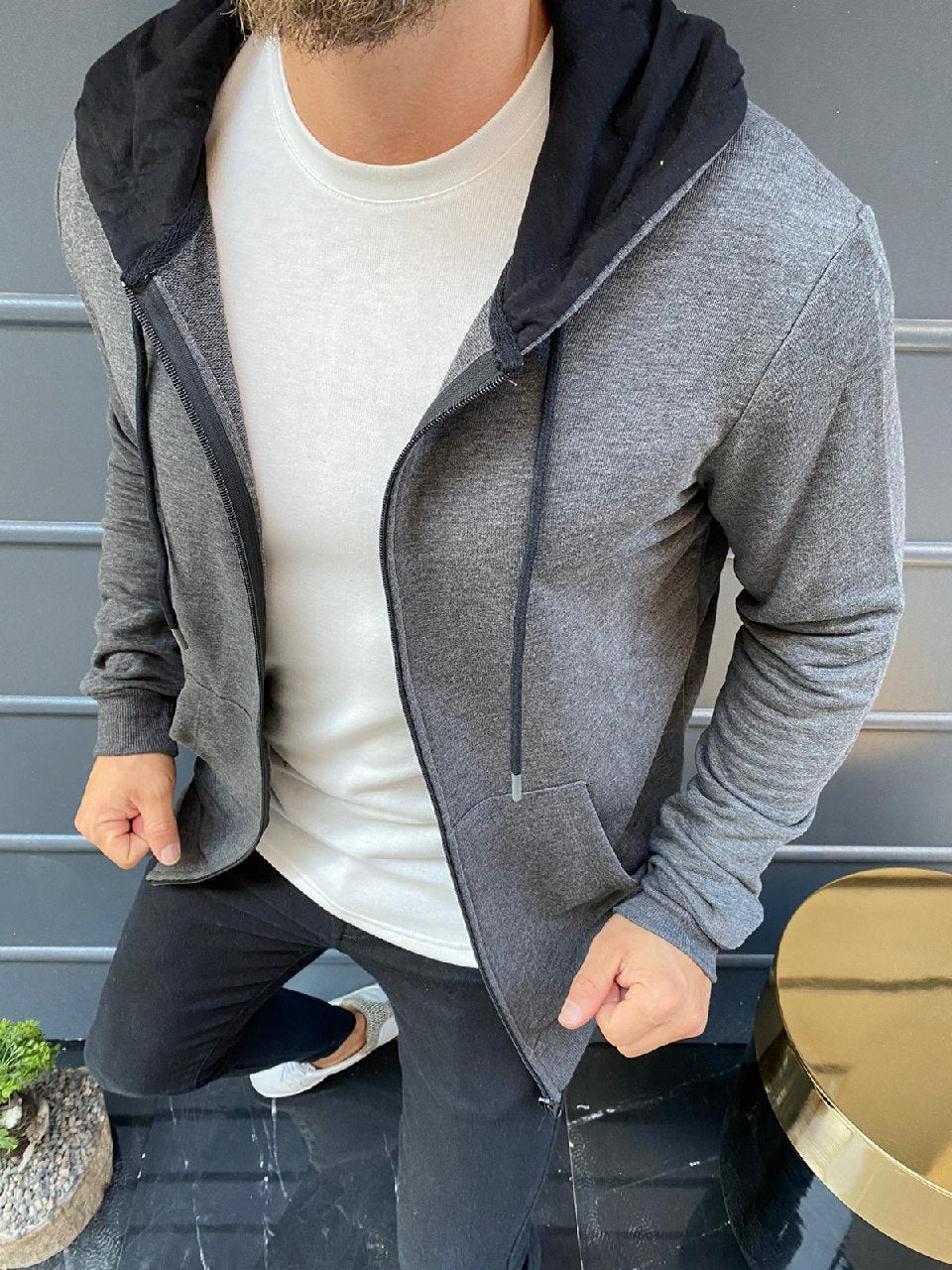 Hoodie with zipper