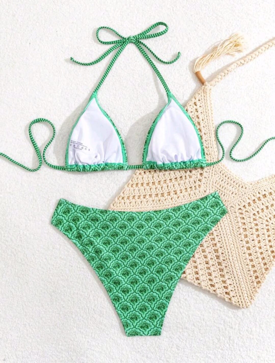 Trendy 2 Pieces Triangle Low Waisted Swimsuit