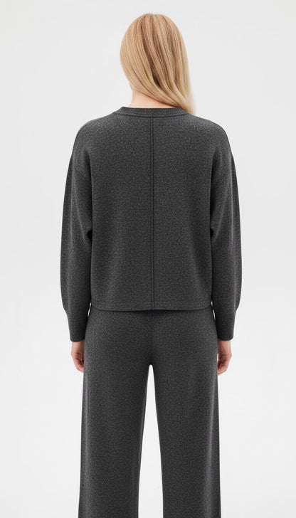 Trendy Sweatsuit - Comfy
