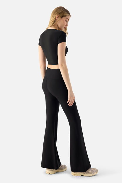 MELINA Short Sleeve Crop Top Black