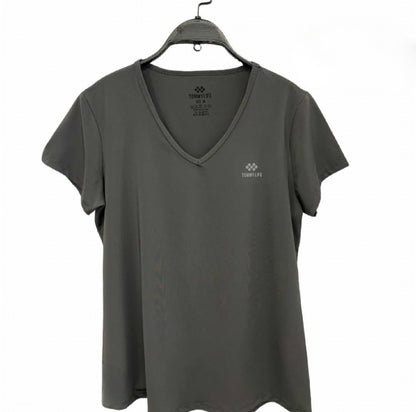 Basic Top / V-Neck T-Shirt / Sportswear