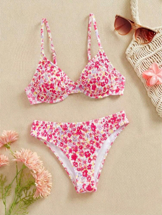 Trendy Pink Flowers Set Bikini