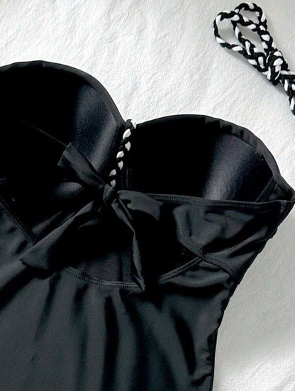 Trendy One Piece Strapless Black Swimsuit