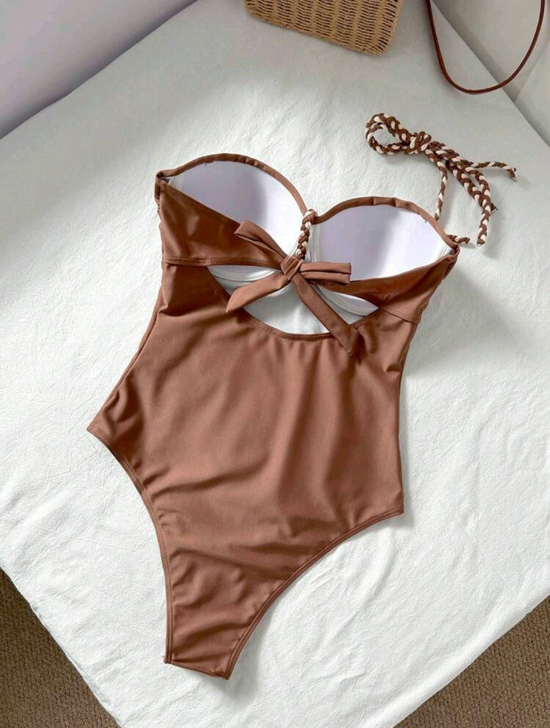 Trendy One Piece Strapless Swimsuit