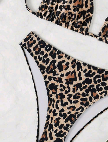 Trendy 2 Pieces Triangle Leopard Bikini