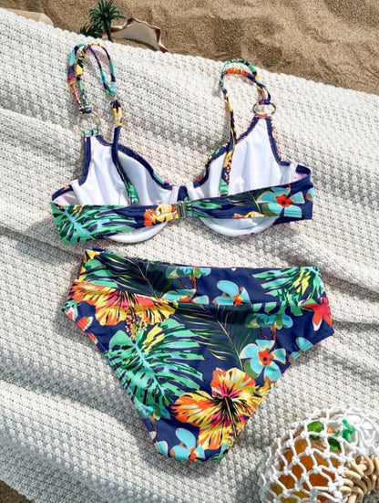Trendy 2 Pieces Tropical Swimwear