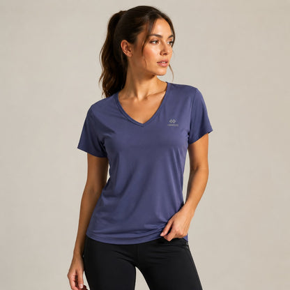 Basic Top / V-Neck T-Shirt / Sportswear