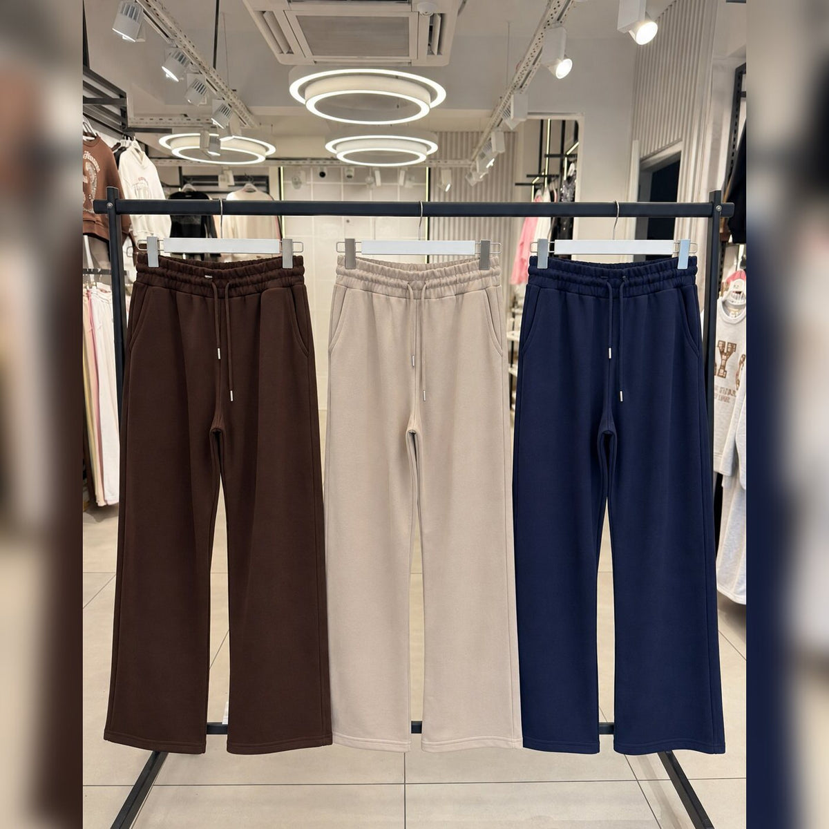 Essential Wide-Leg Sweatpants