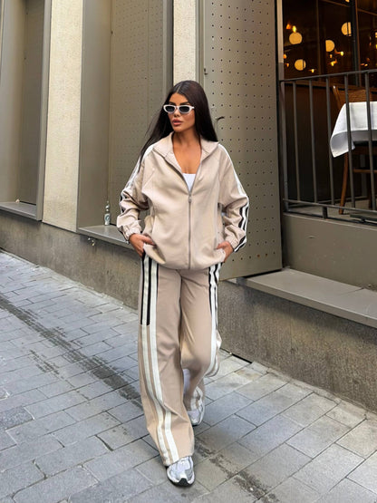 Trendy Sweatsuit