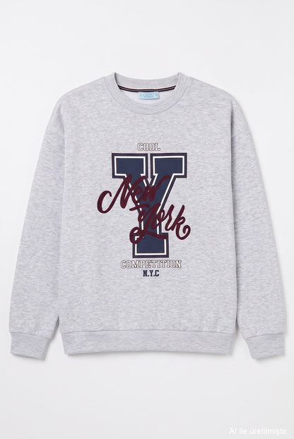 Trendy Embroidered Sweatshirt - Fleece Inside