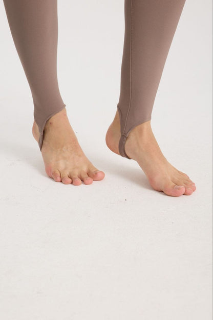 Trendy Stirrup Legging