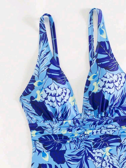 Trendy One Piece Tropical Blue Swimwear