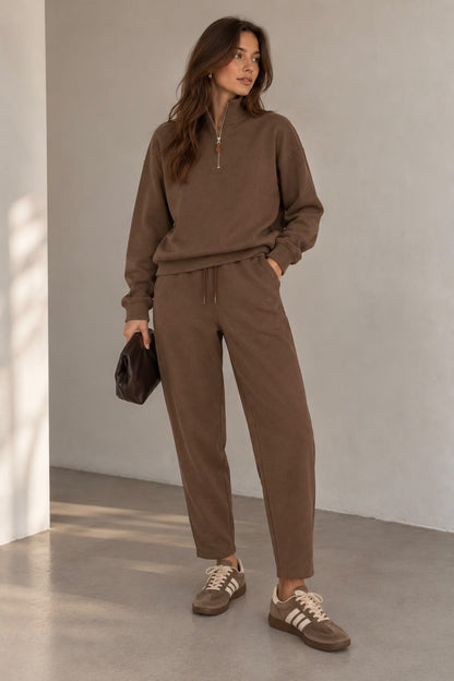 Trendy Sweatsuit - Half Zipper