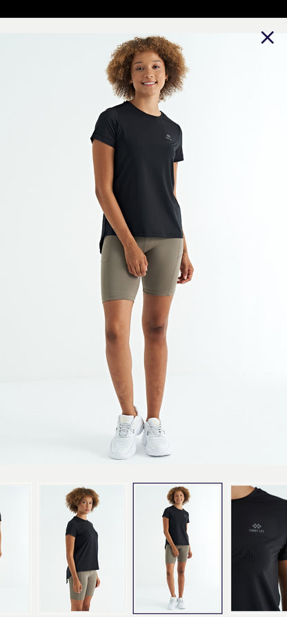 Round Neck T-Shirt / Sportswear