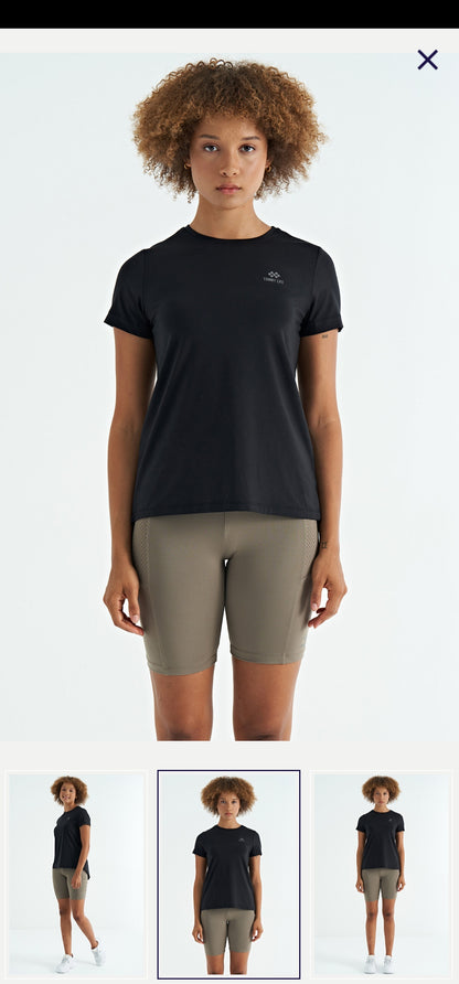 Round Neck T-Shirt / Sportswear